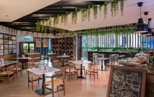 JA Ocean View Hotel - Il Motto